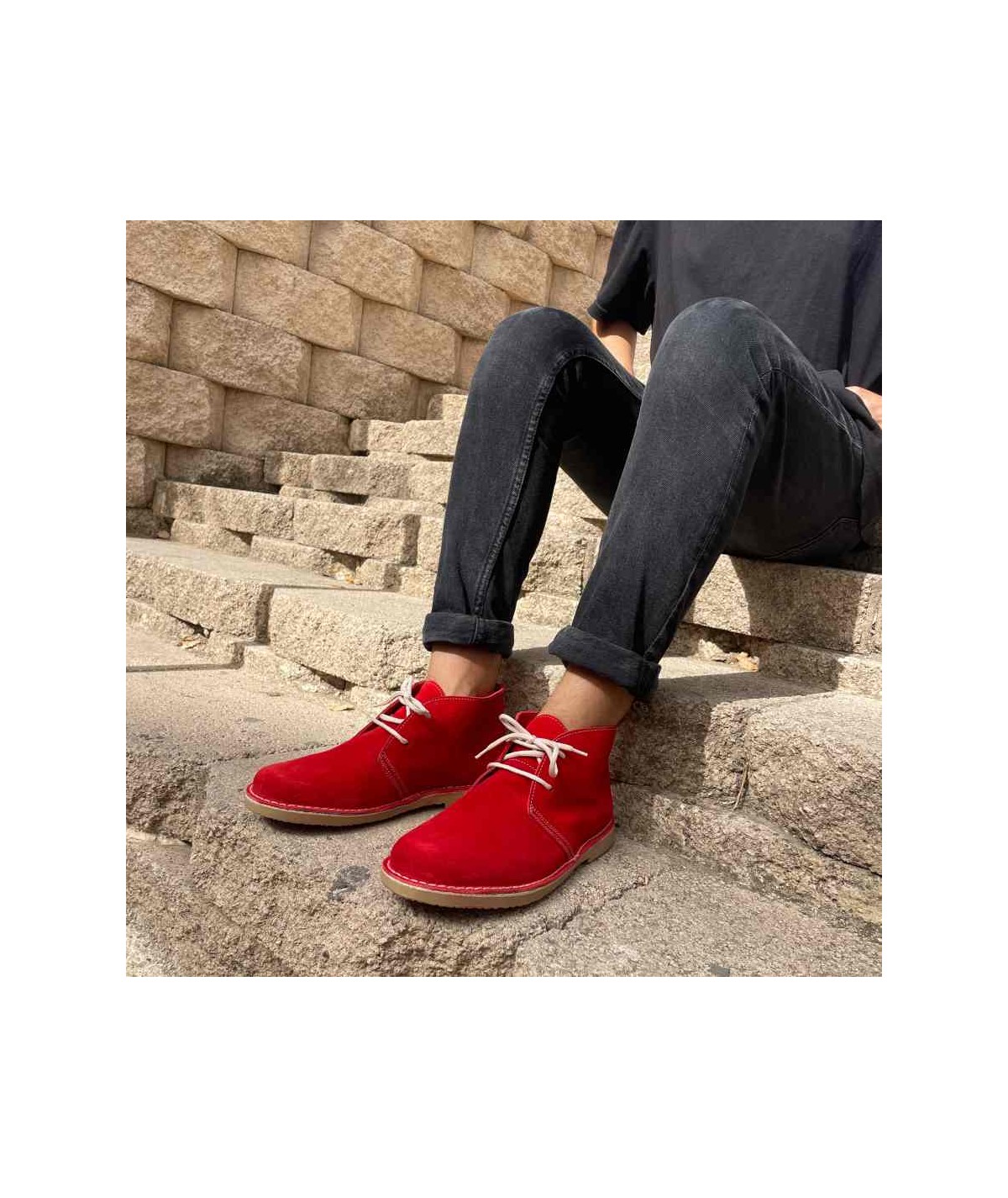 Red desert boots for men. A safe bet. Always with you.