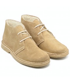 Women's sand color desert boots with shearling lining