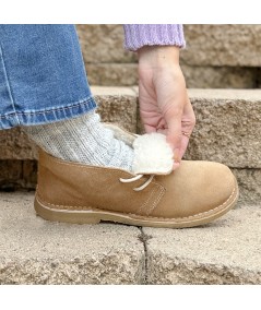 Women's sand color desert boots with shearling lining