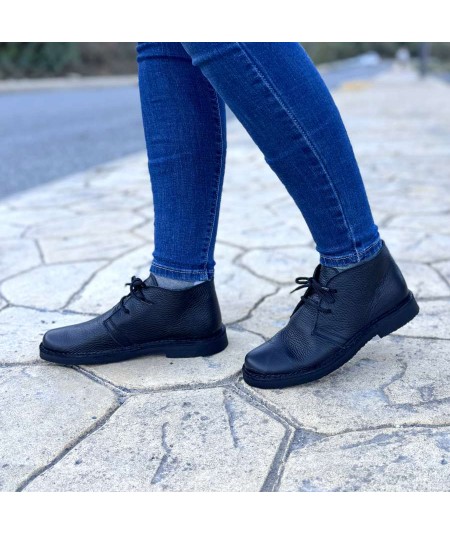 Pisamierdas "Ramone" Edition, en napa seda negra para mujer