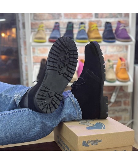 Botas safari en negro total con suela "Caminito del Rey" para hombre